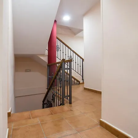 Holidays2torremolinos Bajondillo Super High Speed Wifi & 50m Beach (adults Only) Apartment Torremolinos