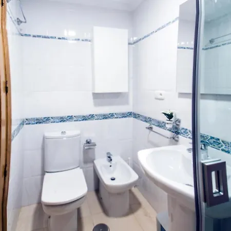 Apartment Holidays2torremolinos Bajondillo Super High Speed Wifi & 50m Beach (adults Only) Torremolinos