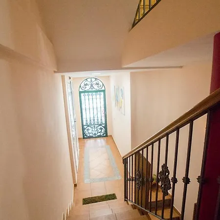 Apartment Holidays2torremolinos Bajondillo Super High Speed Wifi & 50m Beach (adults Only)
