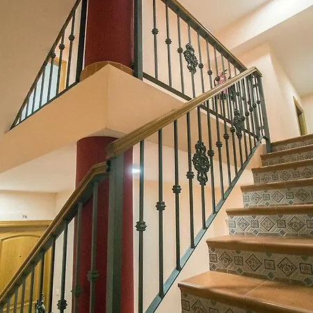 Holidays2torremolinos Bajondillo Super High Speed Wifi & 50m Beach (adults Only) Appartamento *